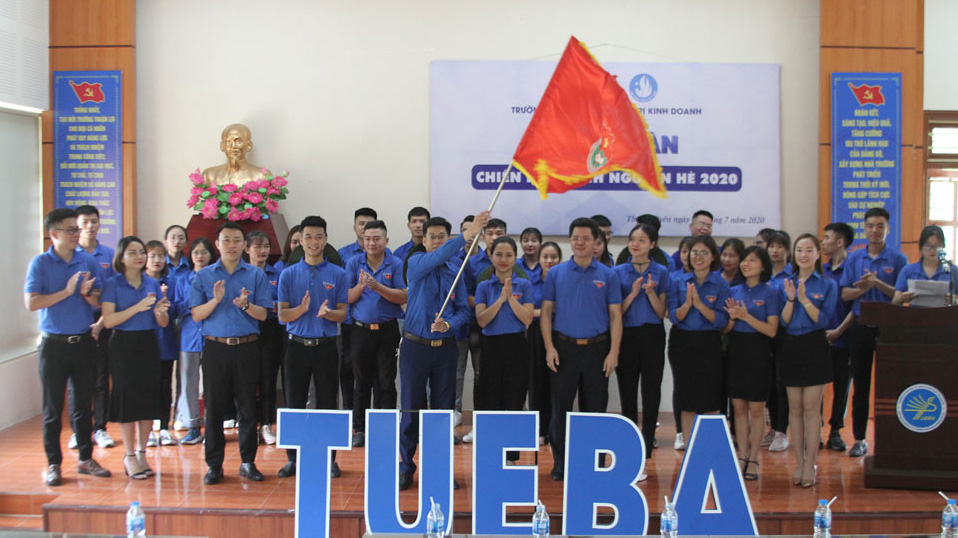 Lễ ra quân chiến dịch tình nguyện Hè năm 2020 Trường Đại học Kinh tế & QTKD